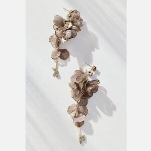 Last One! NWT Anthropologie Blossom Drop Earrings Taupe